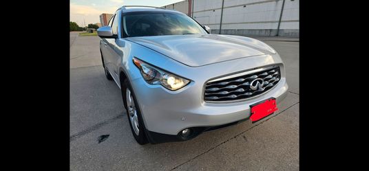 Infiniti FX35 AWD