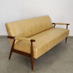 1960’s Mid Century Modern Leather Lounge Sofa