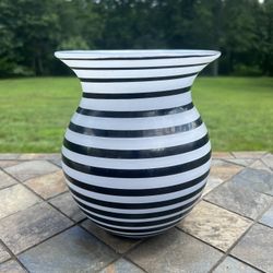 Gunnel Sahlin Kosta Boda Vase 