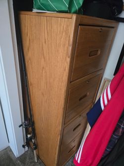 DRESSER: Tall Skinny dresser with 4 deep drawers