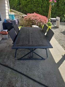Outdoor table