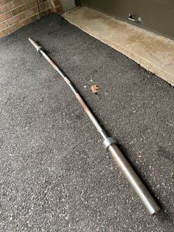 7 ft 45 lb Olympic Barbell (bent)