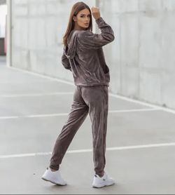 Women Velvet Zip Hoodie And Jogger Pants Set Mauve Purple 