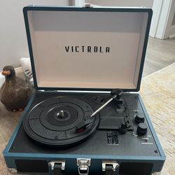 Vinyl Record Player 