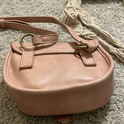 Francesca’s Cross Body Bag 