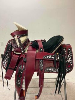 Montura charra de cuero lasser