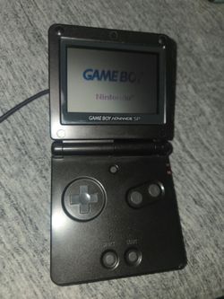 Nintendo Game Boy Advance SP