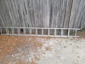 New 24 Ft Extension Ladder 