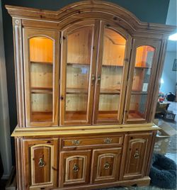 Hutch & Dining Table Set