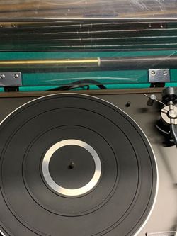 Like new Record player pioneer