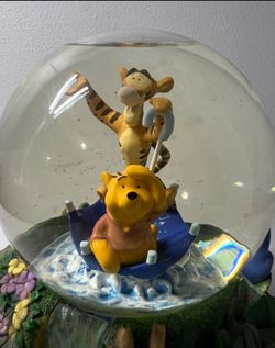 Winnie The Pooh Snow Globe