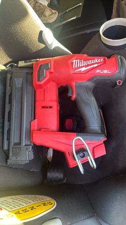 M18 Brad nailer