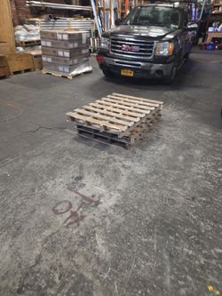 Free pallets