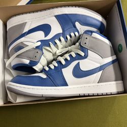 Jordan 1 Retro High OG “True Blue”