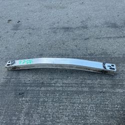 2021 - 2022 TOYOTA SIENNA - REAR BUMPER REINFORCEMENT OEM 