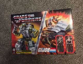 Transformers x GI Joe Autobot Kup Triple T Hasbro, NEW!