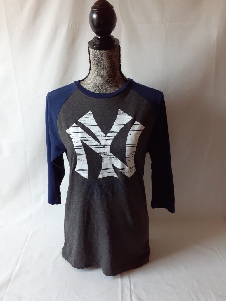 New York Yankees women's blue/grey baseball jerseys size S
