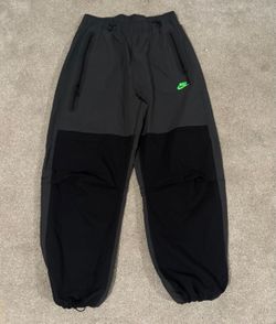 Nike Men's Track Windbreaker Pants Size Medium
