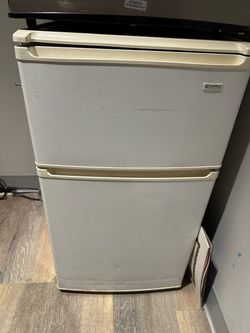 Small refrigerator
