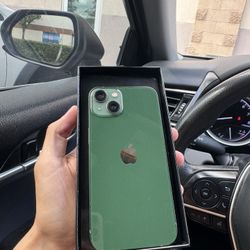 iPhone 13 (unlocked)