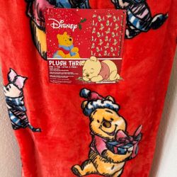 WINNIE THE POOH XMAS BLANKET