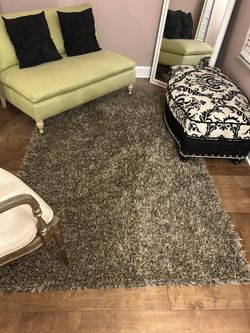 Thomasville Silk-Like Ribbon 5’ x 8’ Shag Rug  (Longwood - Markham Woods Corridor)