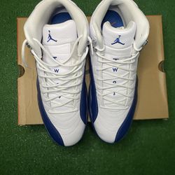 Air jordan retro 12 French blue 2025 size 13 in great condition very clean with shoe box.