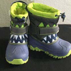 Boys insulated winter boots 