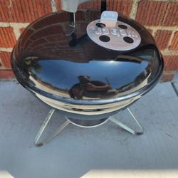 14 Inches Weber Camping Grill (Location In Description)