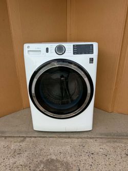 GE washer laundry