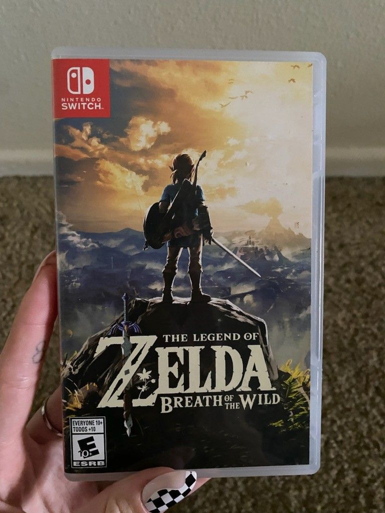 Zelda Breath Of The Wild (Switch Game)
