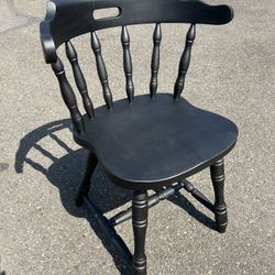 Matte Black GOTH SOLO CHAIR (Solid Oak)