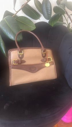 Dooney & Bourke Purse