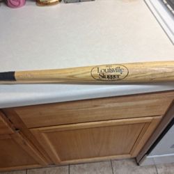 300 LOUISVILLE SLUGGER SOFTBALL WOOD BAT SIZE 34 in $40 FIRM PRICE 