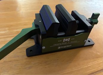 Golf Club Vice Clamp