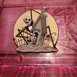 Collectible Disney Trading Pin For Sale.