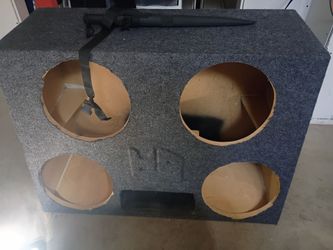 Speaker box