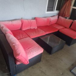 WICKER SECTIONAL