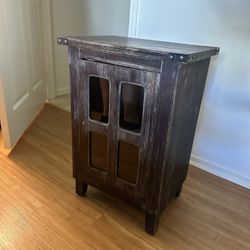 End Table. Nightstand 