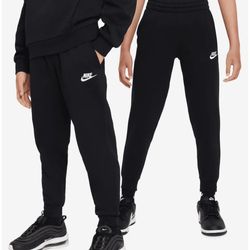 NEW Nike Sportswear Club Fleece Big Kids' Small Joggers - Black (FD3008-010)