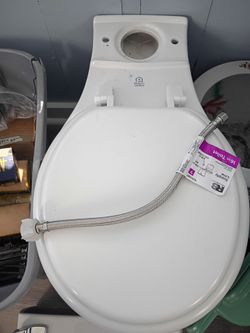 3 months old toilet bowl, cast iron tub, and shower