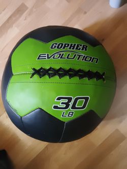 Gopher Evolution 30Lbs (Medicine Ball)
