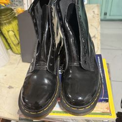 Dr Martens 