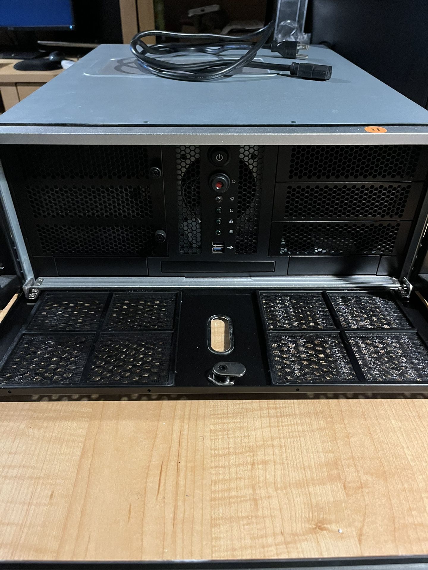 Server Workstation Threadripper Taichi Combo