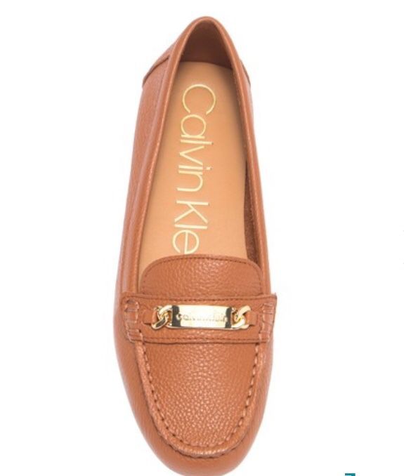 Måned Berri Bliv forvirret Calvin Klein Lunasi Pebbled Loafer size 8.5 for Sale in Worcester, MA -  OfferUp