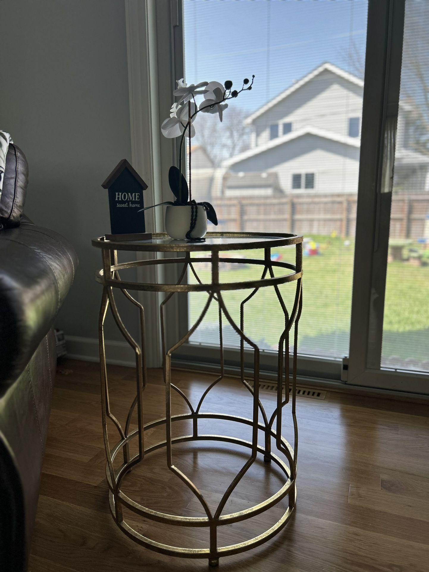 Accent Gold Table