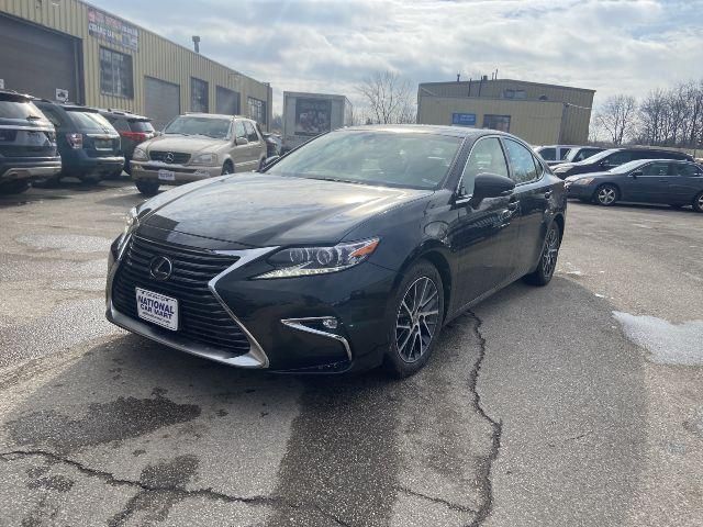 2017 Lexus Es