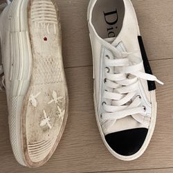 AUTHENTIC Dior Sneakers 