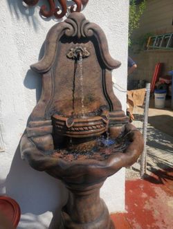 New 6ft Wall Water Fountain