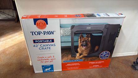 Portable canvas crate
